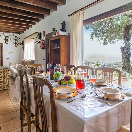 Stunning In With Swimming Pool * Algatocín